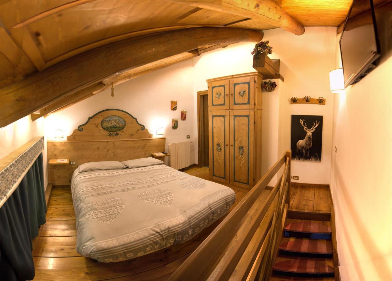Cristallo & Faloria Suite Apartments Кортіна-д'Ампеццо Екстер'єр фото